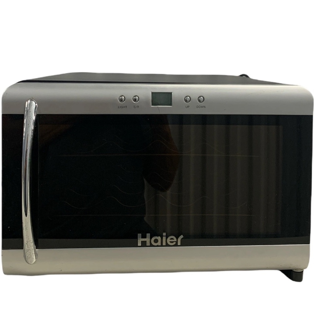 Haier Black and Silver Microwave Oven